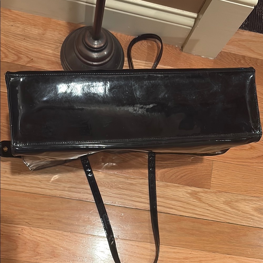 Saks Fifth Avenue Large Glossy zip Black Tote gym shopping bag patent leather - Picture 5 of 5